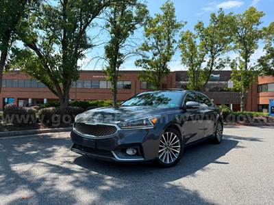 2017 Kia Cadenza Premium