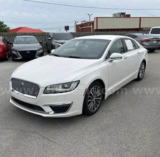2017 Lincoln MKZ SELECT