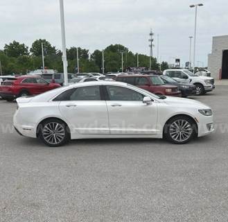 2017 Lincoln MKZ SELECT