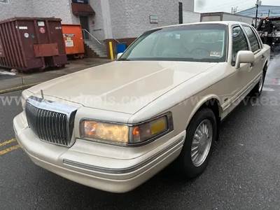 1997 Lincoln Town Car