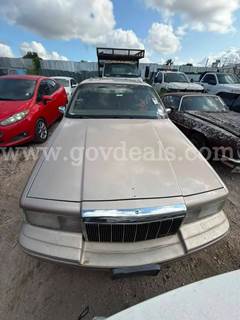 1992 Lincoln Town Car