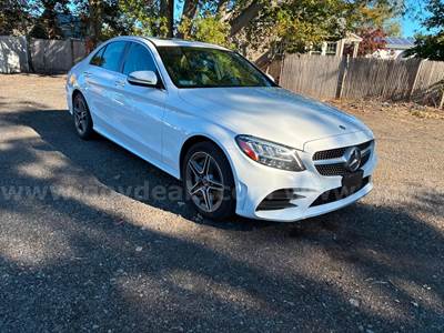 2020 Mercedes-Benz C-300