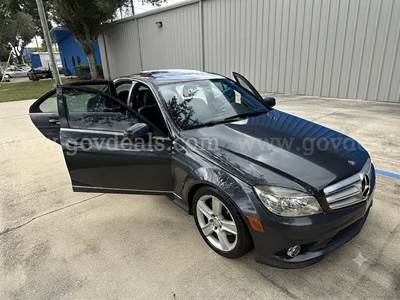 2010 Mercedes-Benz C-Class C300 4MATIC