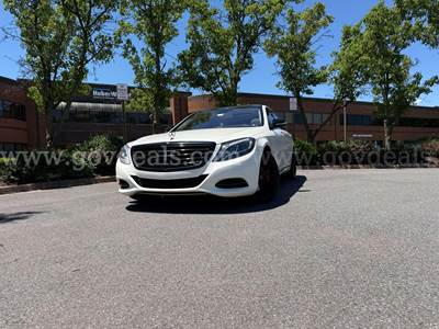 2015 Mercedes-Benz S-Class W/ Tech Package