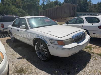 2000 Mercury Grand Marquis GS