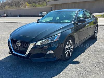 2022 Nissan Altima SV