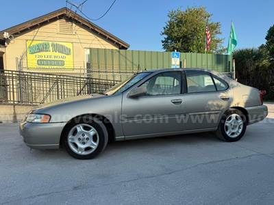 2000 Nissan Altima GLE