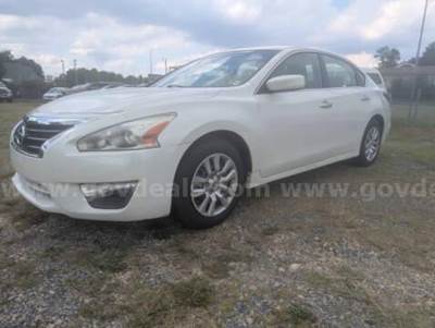 2015 Nissan Altima l Clean Title