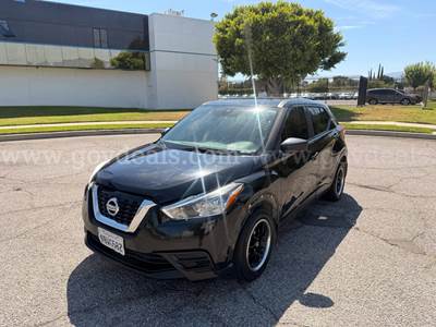 2020 Nissan Kicks S