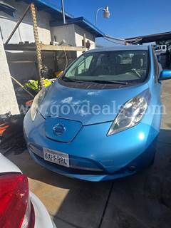 2011 Nissan LEAF SV