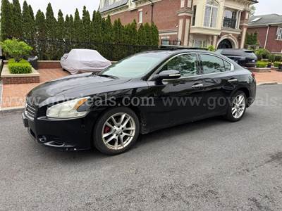 2010 Nissan Maxima SV