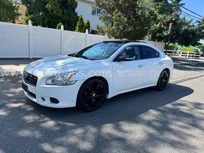 2011 Nissan Maxima SV