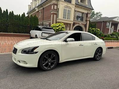 2014 Nissan Maxima SV