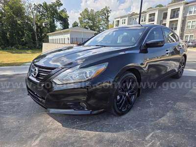 2018 Nissan Altima 2.5 SR **REDUCED RESERVE**