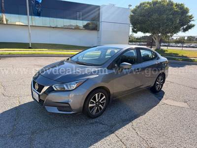 2022 Nissan Versa SV