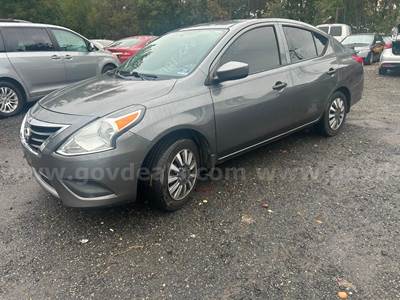2017 Nissan Versa 1.6 S Plus