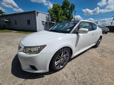 2012 Scion tC Sports Coupe 6-Spd MT