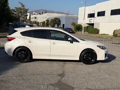 2017 Subaru Impreza 2.0i Sport CVT 5-Door