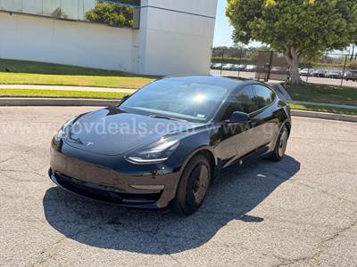 2023 Tesla Model 3 Base