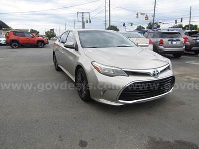 2016 Toyota Avalon XLE