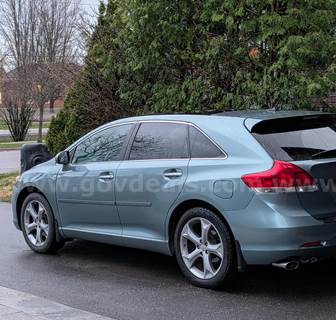 Toyota Venza V6 AWD Sports Utility Vehicle
