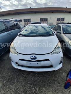 2012 Toyota Prius c Three