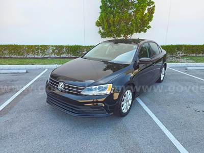 2015 VOLKSWAGEN JETTA SE