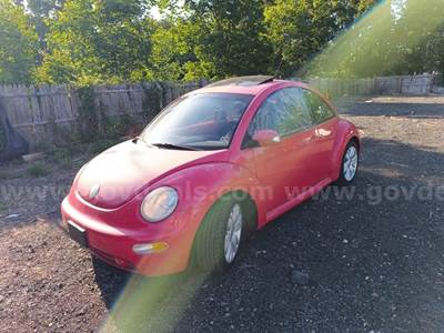 2003 Volkswagen New Beetle (90k miles)
