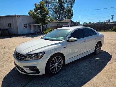 2017 Volkswagen Passat R-Line TSI