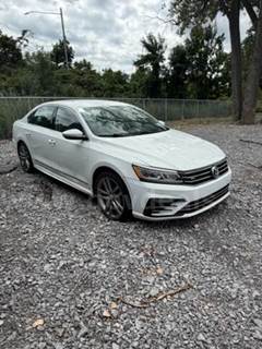 2016 Volkswagen Passat