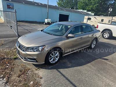 2016 Volkswagen Passat S 6A