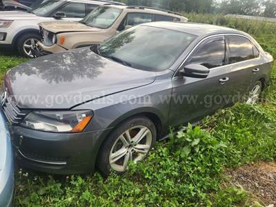 2014 Volkswagen Passat 2.0L TDI SE AT No Reserve