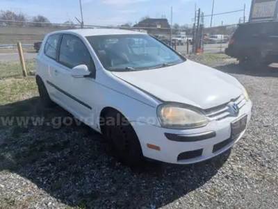 2009 Volkswagen Rabbit — 183,224 miles — Clean Title — Engine & Transmission Guarantee