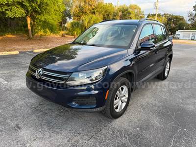 2016 Volkswagen Tiguan (lowest milesage)
