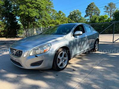 2013 Volvo S40