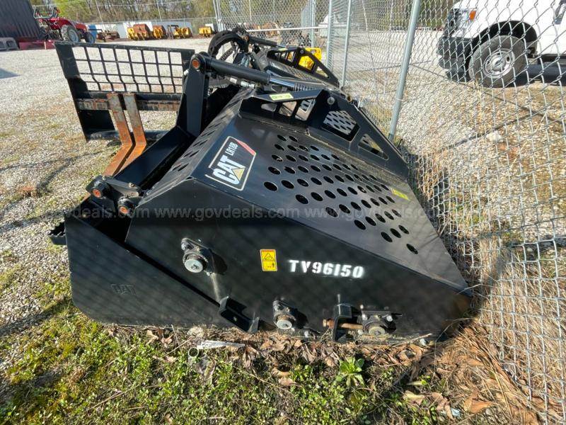 2018 CAT LR18 ATTACHMENT SSL/CTL, LANDSCAPE RAKE For Sale Muscle