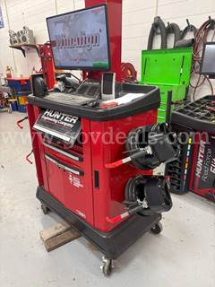 Hunter Hawkeye Elite Alignment Machine
