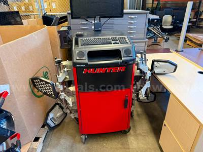 Hunter Engineering Wheel Alignment System - Model S811 Plus