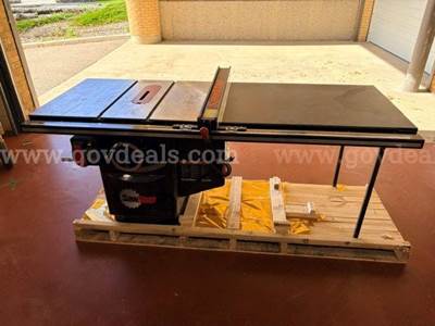 SawStop ICS73230 Cabinet Saw