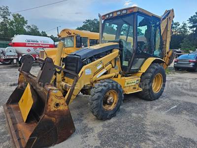 Caterpillar 420D Backhoe