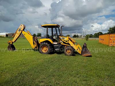 2004 JCB 214 Backhoe 4 x 4 * See Video*