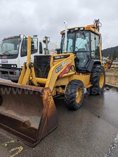 John Deere 410E Backhoe