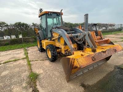 2011 John Deere 410J Backhoe