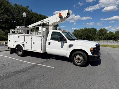 2008 FORD F350 SUPER DUTY VERSALIFT BUCKET BOOM Truck