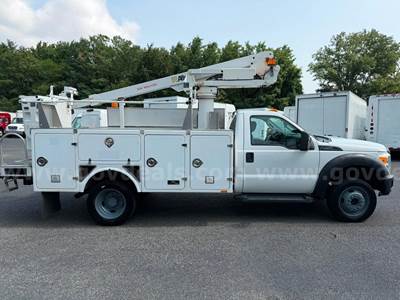 2016 FORD F450 SERVICE BODY WITH AERIAL BUCKET
