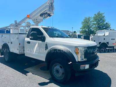 2017 FORD F450 AERIAL BUCKET TRUCK