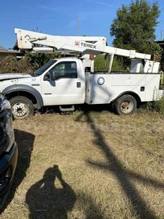 2006 Ford F-550 Boom / Bucket Truck