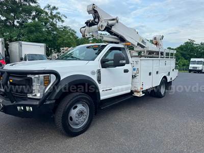 2019 FORD F550, 4X4, 6.7 DIESEL AERIAL BUCKET TRUCK