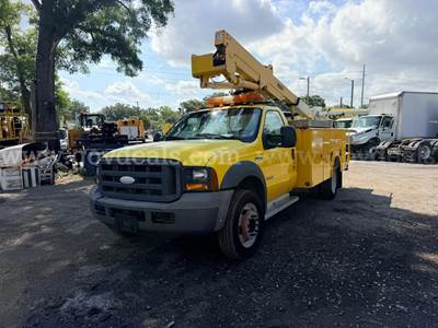 2005 Ford F-550