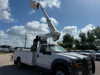 2006 Ford F-550 Super Duty Diesel Bucket / Utility Truck – 6.0L Power Stroke – Runs & Drives – 217K Miles